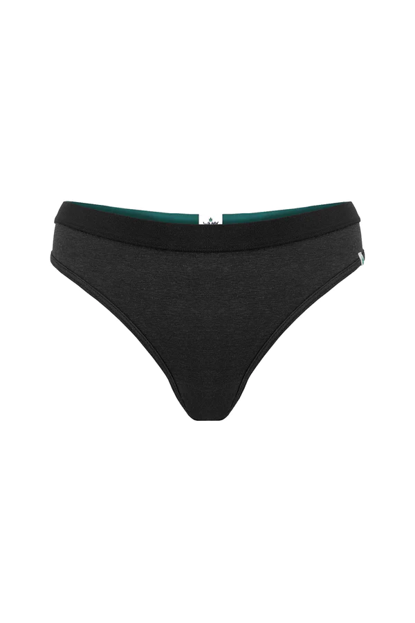 thong-black_5ac37cdc-169c-400e-9993-c6bc5be6a964_600x